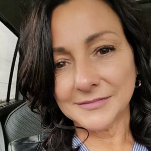 Meet your Posher, Nadine